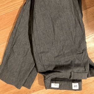 Gap dress pants never worn